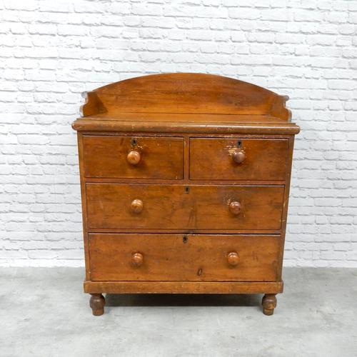 Victorian Pine Chest of Drawers (1 of 6)