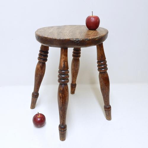 Antique Country Stool (1 of 1) Antique Country Stool (1 of 1)