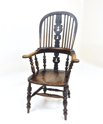 Windsor Broadarm Armchair (1 of 1) Windsor Broadarm Armchair (1 of 1)