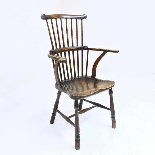 Windsor Comb Back Armchair (1 of 1)