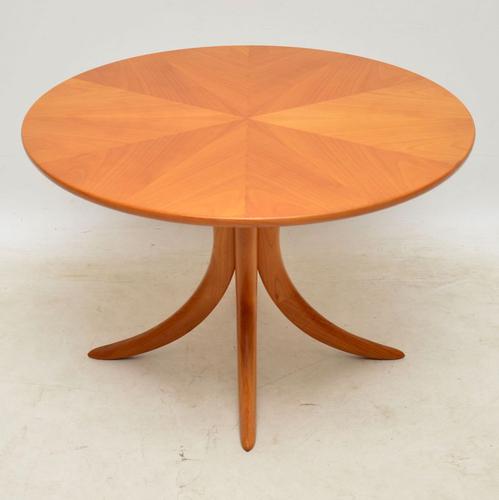 1960s Vintage ‘Alma’ Coffee Table in Elm (1 of 9)