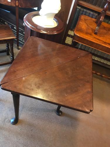 Georgian Corner Table c.1780 (1 of 1)