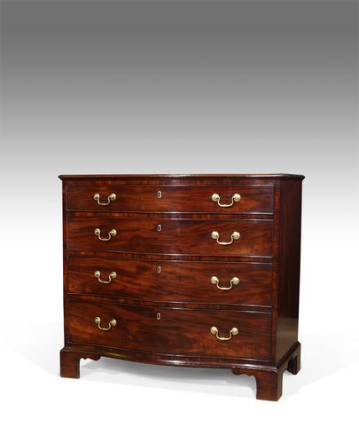 Fine Quality Gillows Serpentine Chest of Drawers (1 of 1)