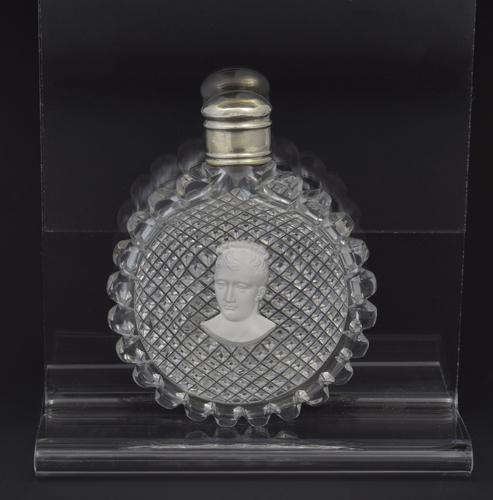 Napoleon Sulphide Portrait Cut Glass Scent Bottle Probably Baccarat (1 of 12) Napoleon Sulphide Portrait Cut Glass Scent Bottle Probably Baccarat (1 of 12)