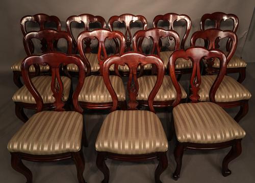 Set of 12 Victorian Mahogany Spear Point Balloon Back Dining Chairs (1 of 1)