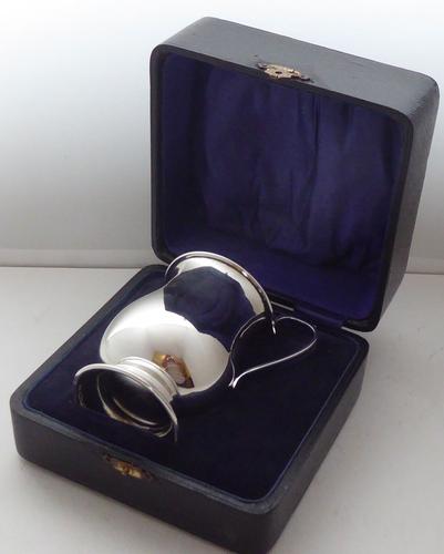 1922 Hallmarked Solid Silver Christening Mug Tankard Birmingham 75.8g (1 of 9) 1922 Hallmarked Solid Silver Christening Mug Tankard Birmingham 75.8g (1 of 9)