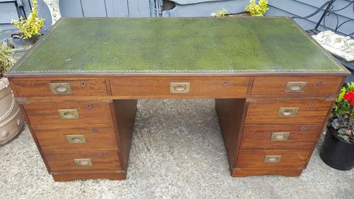 Reprodux Bevan Funnell Mahogany Military Desk (1 of 1) Reprodux Bevan Funnell Mahogany Military Desk (1 of 1)