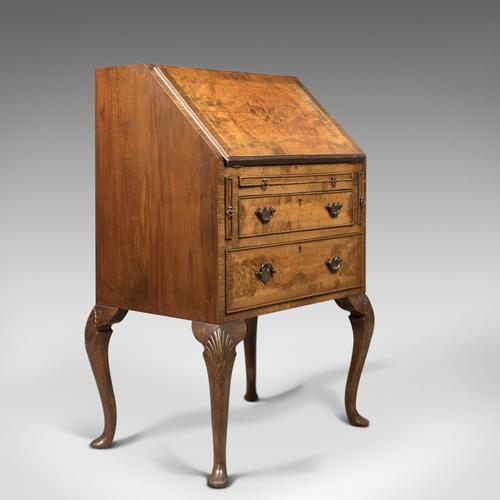 Edwardian Antique Bureau in English Queen Anne Revival Taste, Burr Walnut C.1910 (1 of 1)