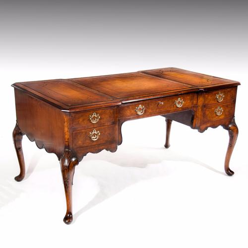 Very Good Quality Antique Walnut Partners Desk (1 of 1)