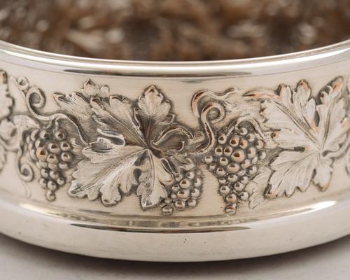 Lovely Pair of Edwardian Silver Plated Coasters c.1905 (1 of 4) Lovely Pair of Edwardian Silver Plated Coasters c.1905 (1 of 4)