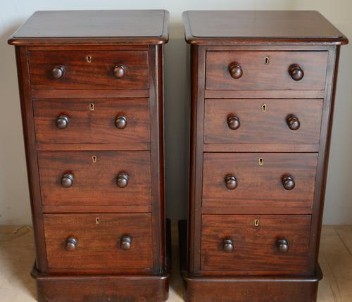 Pair of Mahogany Bedside Chest (1 of 5)