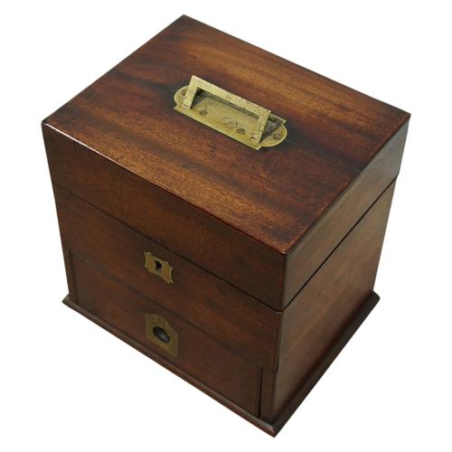 George III Mahogany Apothecary Box (1 of 6)