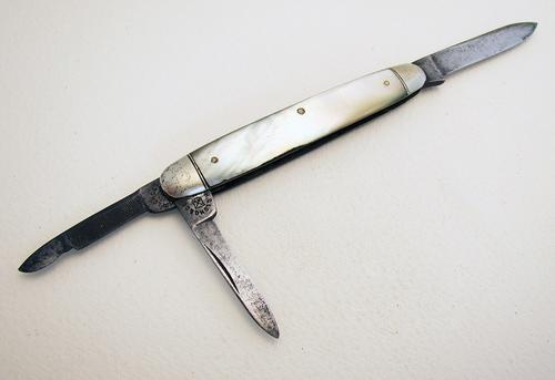 H.G.Long & Co. Victorian Antique Mother of Pearl Carbon Steel Folding Multi Tool Pocket English Sheffield Manicure Fruit Penknife C.1890 (1 of 8)