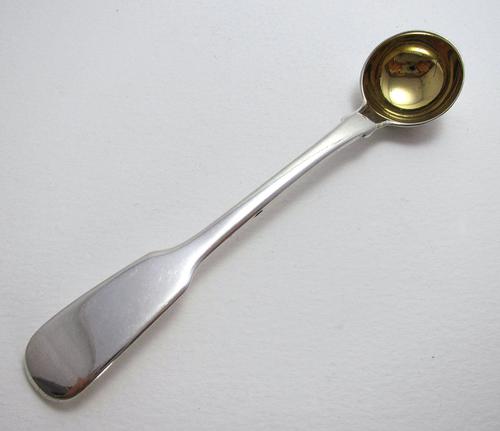 Antique George III Solid Sterling Silver Salt / Condiment / Mustard Pot Spoon. English Hallmarked (1 of 4) Antique George III Solid Sterling Silver Salt / Condiment / Mustard Pot Spoon. English Hallmarked (1 of 4)