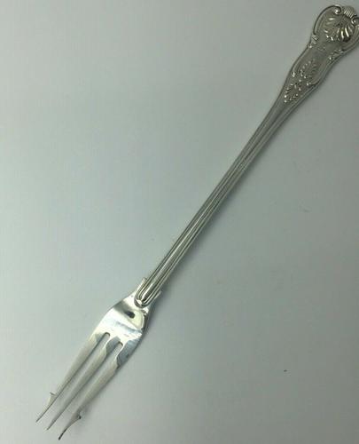 Large Substantial Silver Pickle Fork Sebastian Garrard London 1905 (1 of 8) Large Substantial Silver Pickle Fork Sebastian Garrard London 1905 (1 of 8)