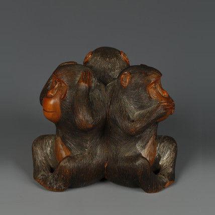 Japanese Wood Okimono of Three Monkeys ‘See No Evil, Hear No Evil, Speak No Evil (1 of 1)