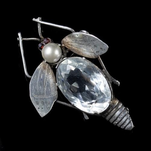 Antique Art Deco Rock Crystal Garnet Insect Brooch Silver c.1920 (1 of 5)