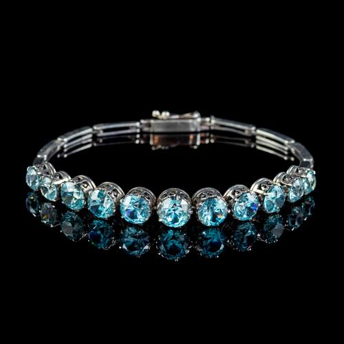 Antique Edwardian Blue Zircon Bracelet Silver 8ct of Zircon c. 1910 (1 of 5) Antique Edwardian Blue Zircon Bracelet Silver 8ct of Zircon c. 1910 (1 of 5)