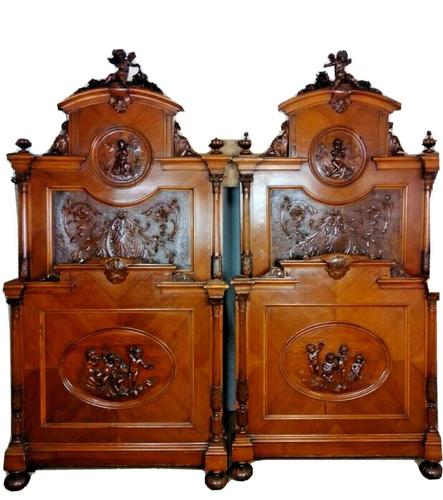 Italian Neo Renaissance Super King Bed **Rare** (1 of 9) Italian Neo Renaissance Super King Bed **Rare** (1 of 9)