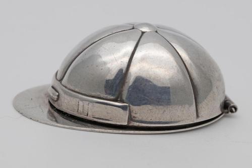 Novelty Jockey Hat Silver Box (1 of 3) Novelty Jockey Hat Silver Box (1 of 3)