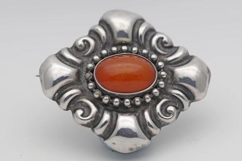 Danish Silver & Amber Brooch (1 of 2) Danish Silver & Amber Brooch (1 of 2)