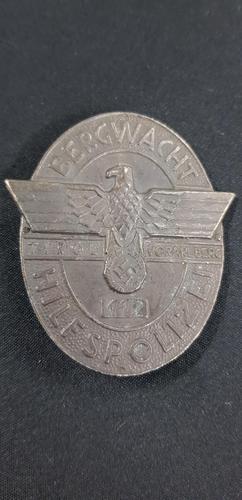 WW2 World War Two Nazi Bergwacht Hilfspolizei Badge (1 of 1) WW2 World War Two Nazi Bergwacht Hilfspolizei Badge (1 of 1)