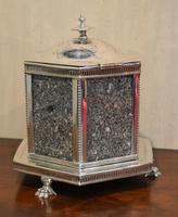 Fine Victorian Silver Plate Biscuit Box or Barrel (7 of 9) Fine Victorian Silver Plate Biscuit Box or Barrel (7 of 9)
