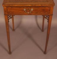 Very Rare 18th Century Occasional Table (3 of 10) Very Rare 18th Century Occasional Table (3 of 10)