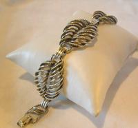 Vintage Sterling Silver Leaf Bracelet 1960s Beaucraft USA 6 3/4" Length 28 Grams (5 of 12) Vintage Sterling Silver Leaf Bracelet 1960s Beaucraft USA 6 3/4" Length 28 Grams (5 of 12)