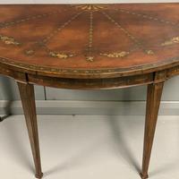 Late 18th Century Painted Demi-lune Console table (5 of 6) Late 18th Century Painted Demi-lune Console table (5 of 6)