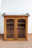 Early 19th Century Mahogany Glazed Hanging Cupboard (2 of 4) Early 19th Century Mahogany Glazed Hanging Cupboard (2 of 4)