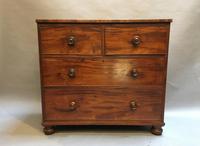 Early C19th Chest of Drawers (9 of 17) Early C19th Chest of Drawers (9 of 17)