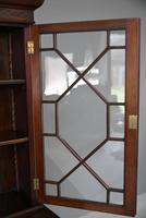 Chippendale Style Mahogany Cabinet 8937508 (3 of 13) Chippendale Style Mahogany Cabinet 8937508 (3 of 13)