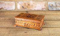 Carved Trinket Box 1930's (5 of 6) Carved Trinket Box 1930's (5 of 6)