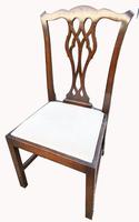 A Set of Six Mahogany Dining Chairs (3 of 4) A Set of Six Mahogany Dining Chairs (3 of 4)