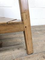 Antique Pine Tripod Side Table (m-2269) (7 of 8) Antique Pine Tripod Side Table (m-2269) (7 of 8)
