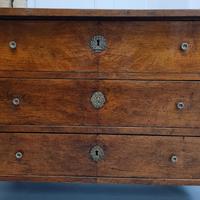 Early Primitive French Walnut Chest Commode c.1800 (8 of 8) Early Primitive French Walnut Chest Commode c.1800 (8 of 8)