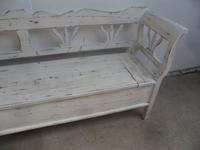 Lovely White 3-4 Seater Antique Pine Kitchen / Hall Box Settle/ Bench (3 of 10) Lovely White 3-4 Seater Antique Pine Kitchen / Hall Box Settle/ Bench (3 of 10)