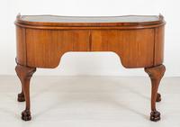 Superb Walnut Queen Anne Style Writing Table (2 of 17) Superb Walnut Queen Anne Style Writing Table (2 of 17)