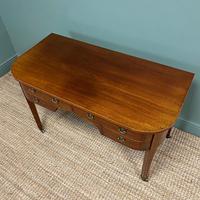 Stunning Victorian Mahogany Bow Fronted Antique Writing Table (3 of 7) Stunning Victorian Mahogany Bow Fronted Antique Writing Table (3 of 7)