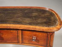 A Rare and Very Slender Early 19th Century Kidney Shaped Writing Table (4 of 4) A Rare and Very Slender Early 19th Century Kidney Shaped Writing Table (4 of 4)