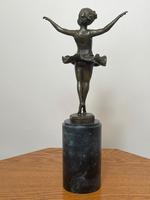 Charming German Art Deco Style Bronze Sculpture Dancing Young Ballerina Girl (15 of 24) Charming German Art Deco Style Bronze Sculpture Dancing Young Ballerina Girl (15 of 24)