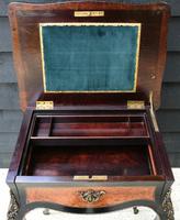 Fine Quality 19th Century French Ebonised & Amboyna Serpentine Sewing Table (14 of 21) Fine Quality 19th Century French Ebonised & Amboyna Serpentine Sewing Table (14 of 21)