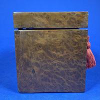 Late Victorian Burr Yew Single Tea Caddy (24 of 32) Late Victorian Burr Yew Single Tea Caddy (24 of 32)