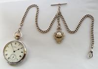 1940s Silver Waltham Pocket Watch & Chain (3 of 5) 1940s Silver Waltham Pocket Watch & Chain (3 of 5)