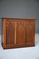 Ecclesiastical Oak Counter (3 of 12) Ecclesiastical Oak Counter (3 of 12)