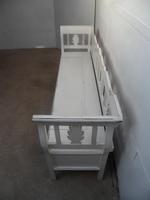 A Lovely White Motif 3/4 Seater Antique/Old Pine Kitchen/Hall Box Settle/ Bench (2 of 9) A Lovely White Motif 3/4 Seater Antique/Old Pine Kitchen/Hall Box Settle/ Bench (2 of 9)