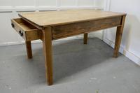 Lovely Rustic Georgian Pine Kitchen Table (3 of 6) Lovely Rustic Georgian Pine Kitchen Table (3 of 6)