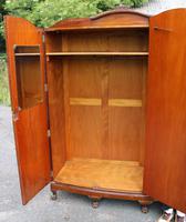 1940s Burr Walnut 3 Door Wardrobe Well Fitted (5 of 6) 1940s Burr Walnut 3 Door Wardrobe Well Fitted (5 of 6)