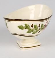 Wedgwood Etruria Acorn Pattern Creamware Pottery Salt 1882 (5 of 11) Wedgwood Etruria Acorn Pattern Creamware Pottery Salt 1882 (5 of 11)